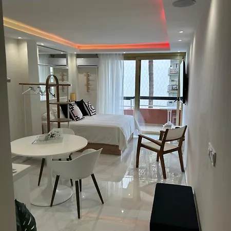 Junto Al Mar * Marbella