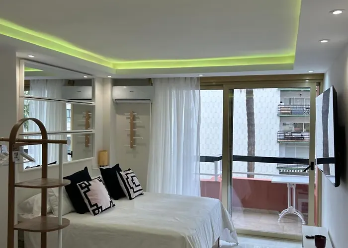 Junto Al Mar Apartament Marbella